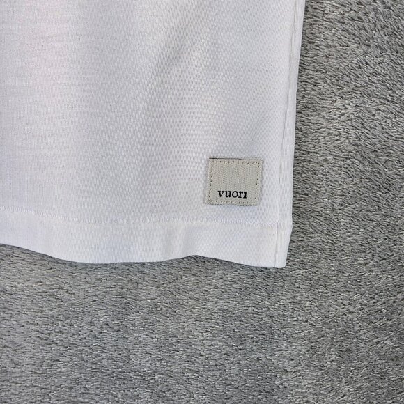 Vuori Shirt Womens Small White VW1168 Short Sleeve Crewneck Athletic Tee Top - Picture 6 of 9